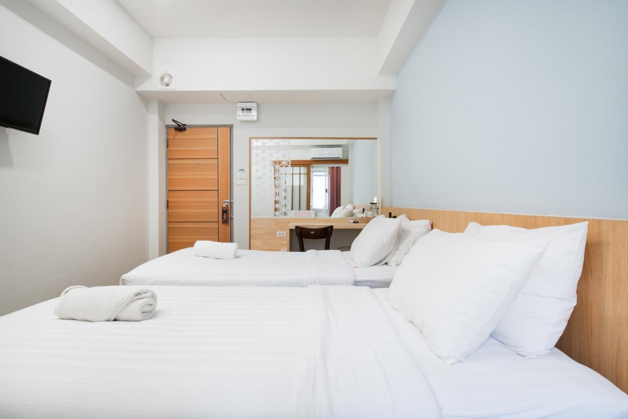 Hotel Manee Cool Mueang Chiang Mai Esterno foto