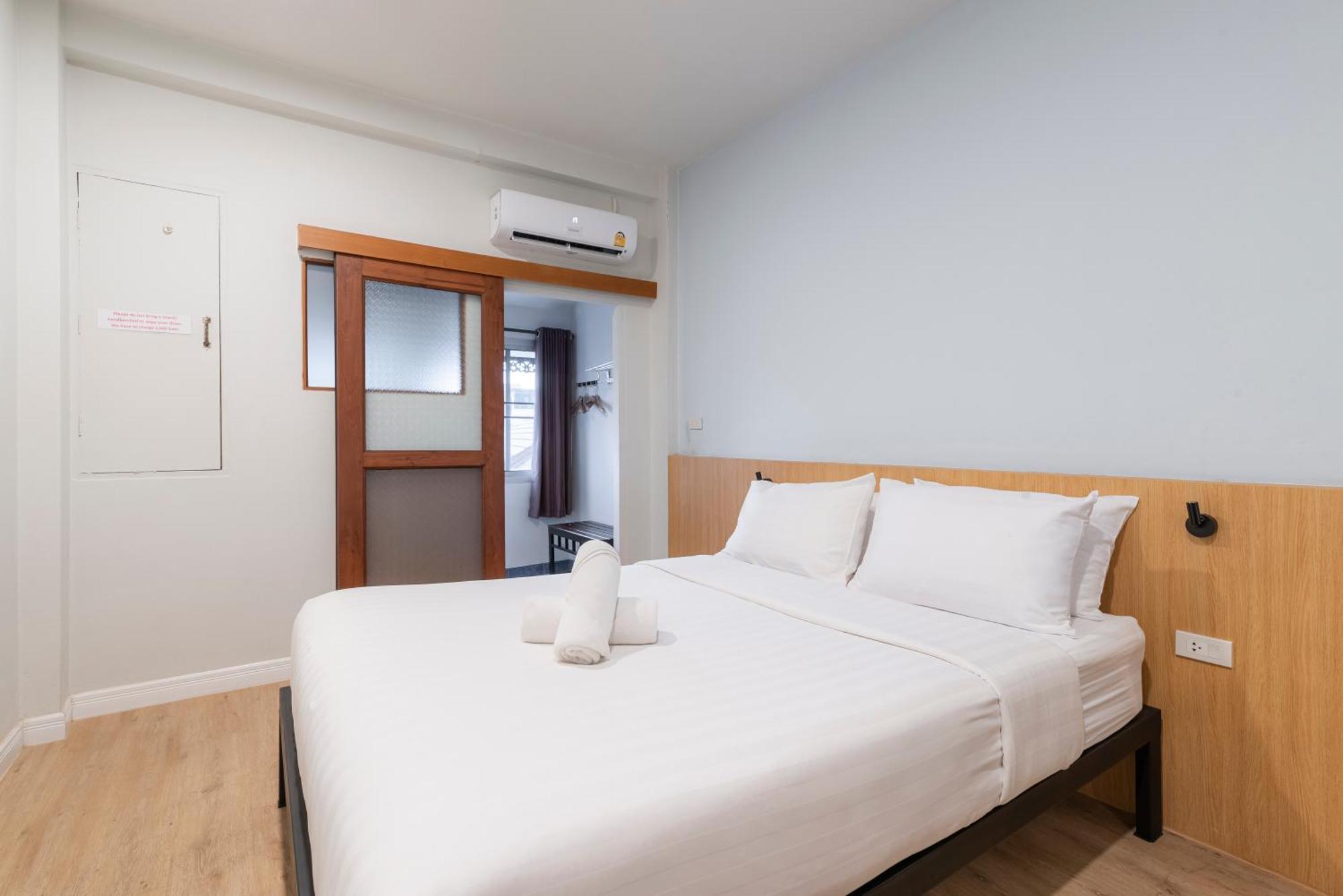 Hotel Manee Cool Mueang Chiang Mai Esterno foto