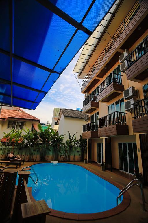 Hotel Manee Cool Mueang Chiang Mai Esterno foto