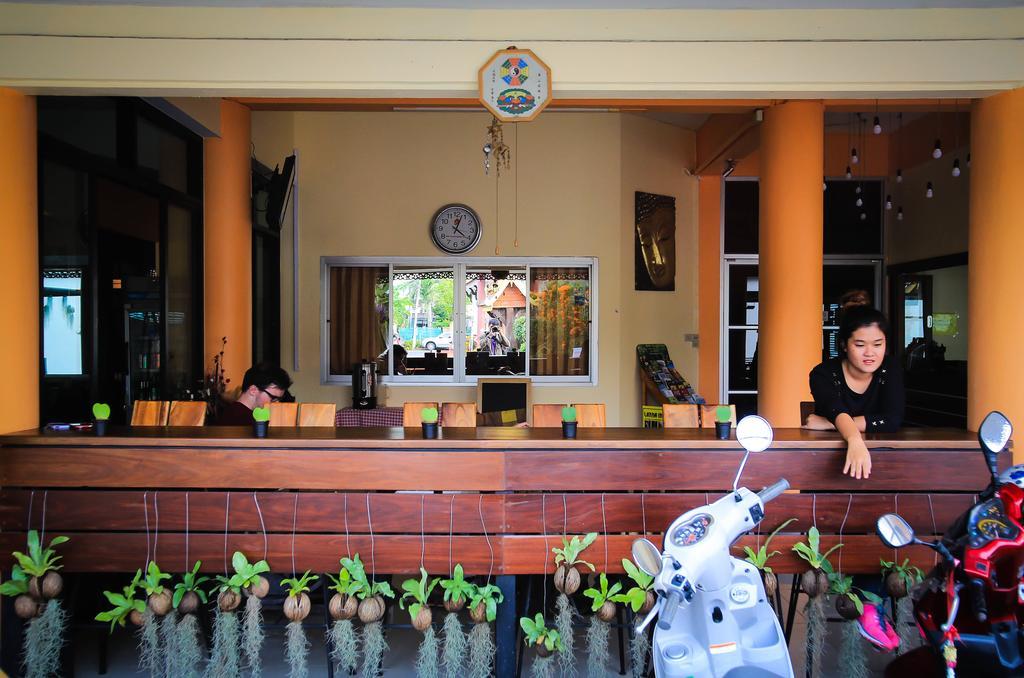 Hotel Manee Cool Mueang Chiang Mai Esterno foto